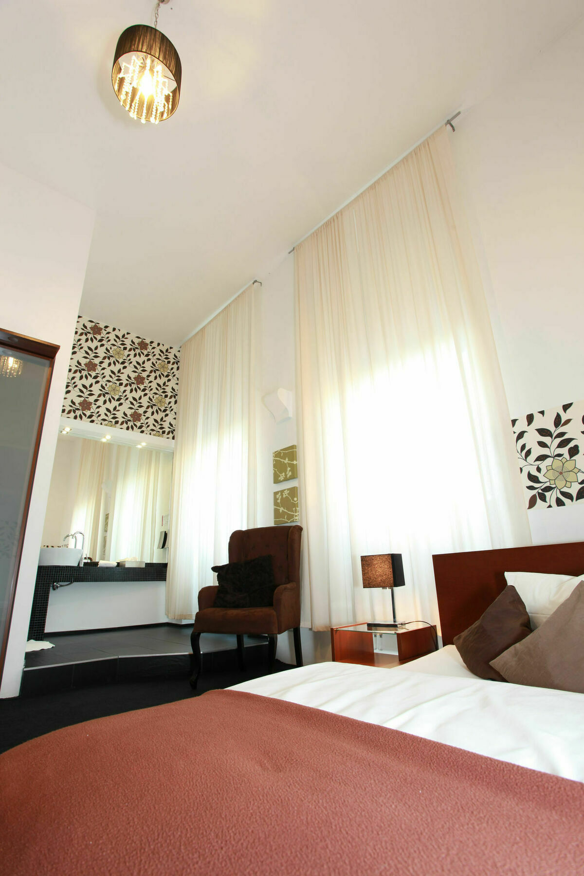 Amical Hotel Wuppertal Exteriör bild